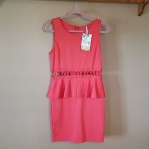 Coral Lulus dress